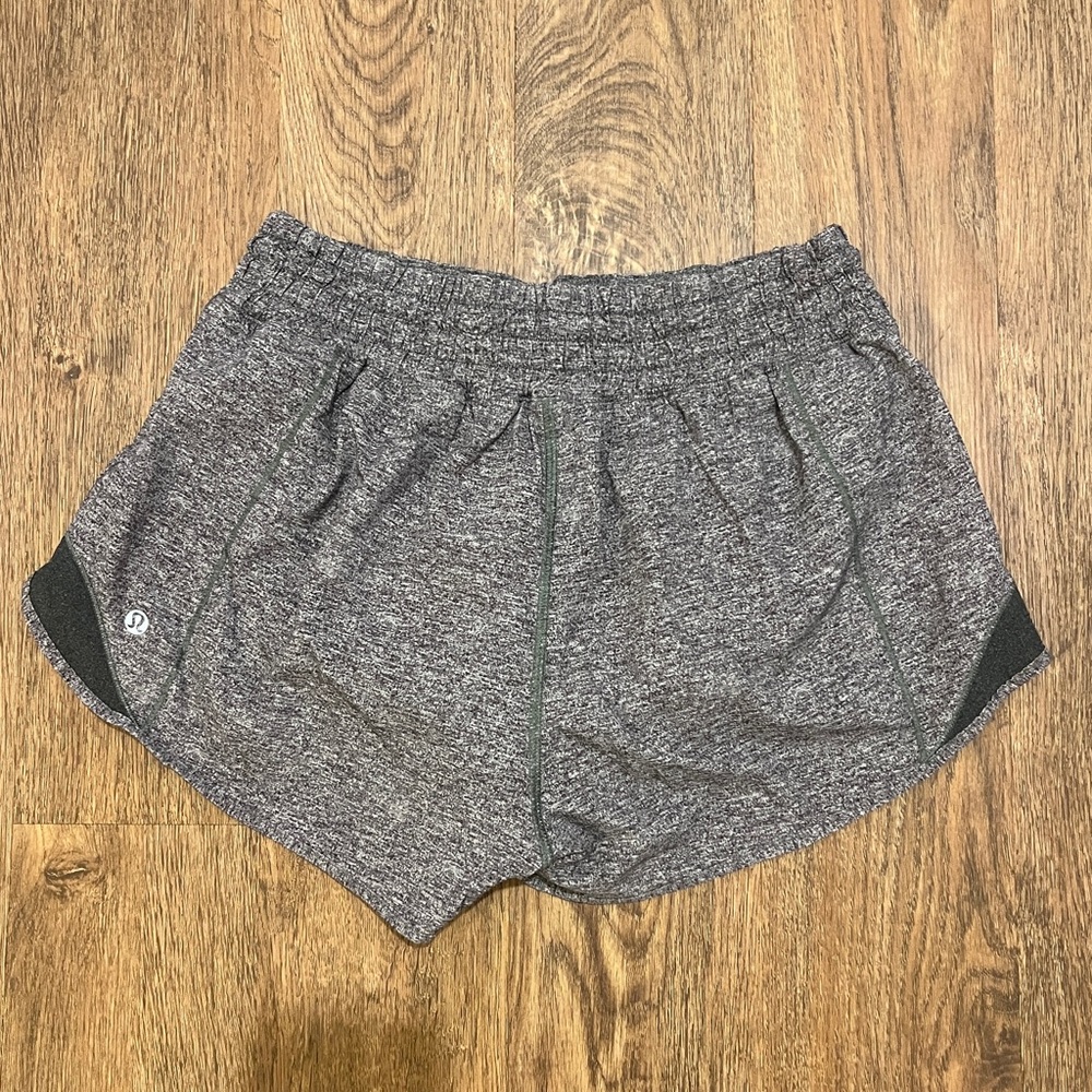 Lululemon Hotty Hot Low-Rise Lined Shorts